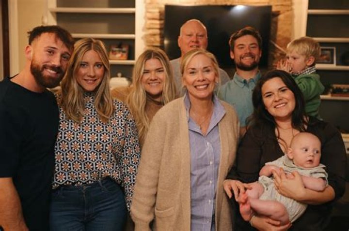 Leanne Morgan's Husband: A Glimpse into Her Life with Clayton Homes